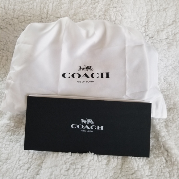 🎀NWT Authentic Disney X Coach Swinger Signature Textile Jacquard Mickey Mouse💖 - Picture 15 of 16